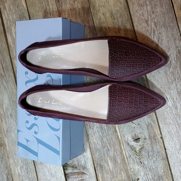 Essex Lane El-Alenor 10M Deep Wine Suede & Croc print loafer flats #3026 - Picture 3 of 9